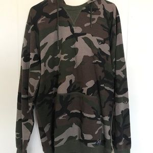 QUIKSILVER camo hoodie